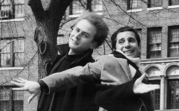 Les Âmes Déchirées de Simon & Garfunkel : Une Harmonie Fragile